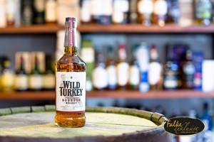 Bild von Wild Turkey Kentucky Straight Bourbon Whiskey